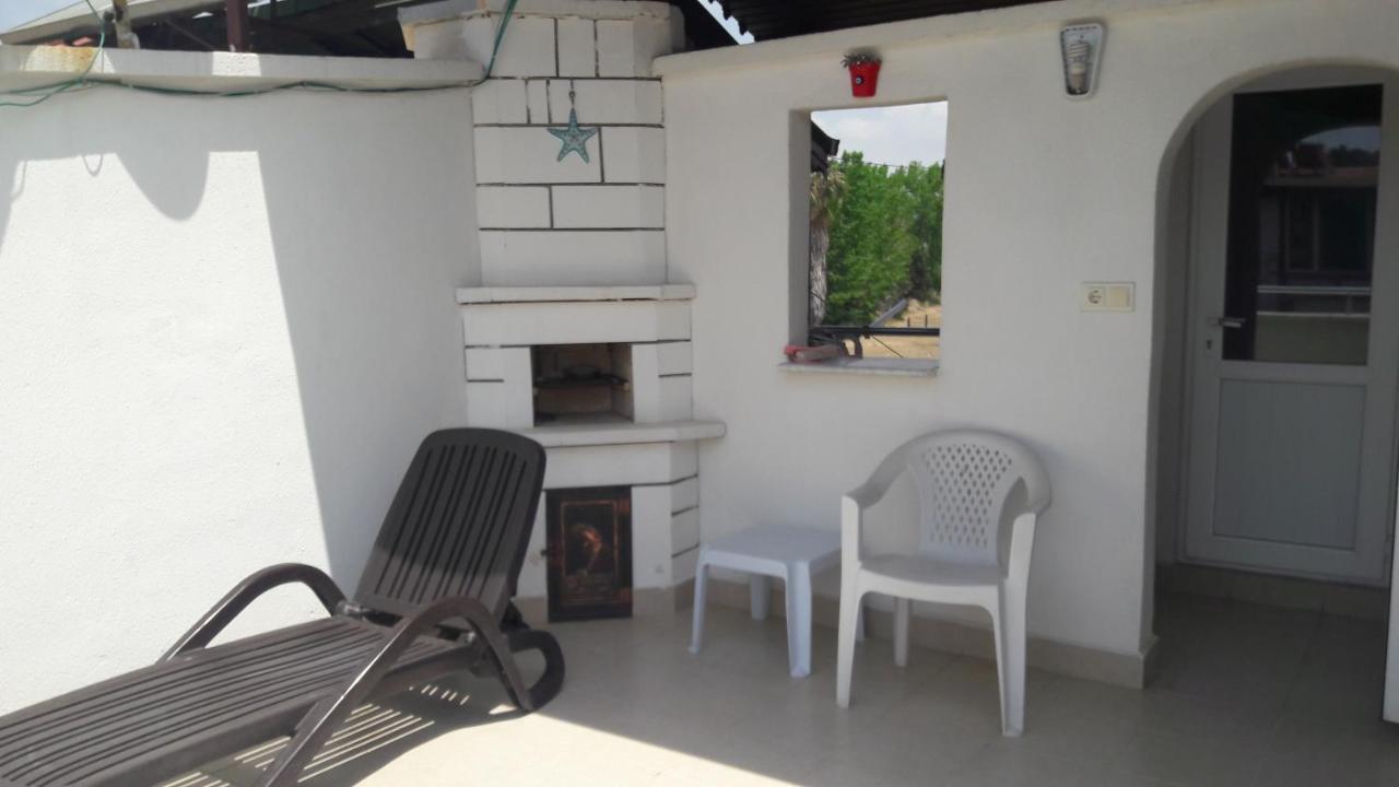 Triblex Villa I Private Beach I Walking Distance To The Sea 300 Meters Side Bagian luar foto